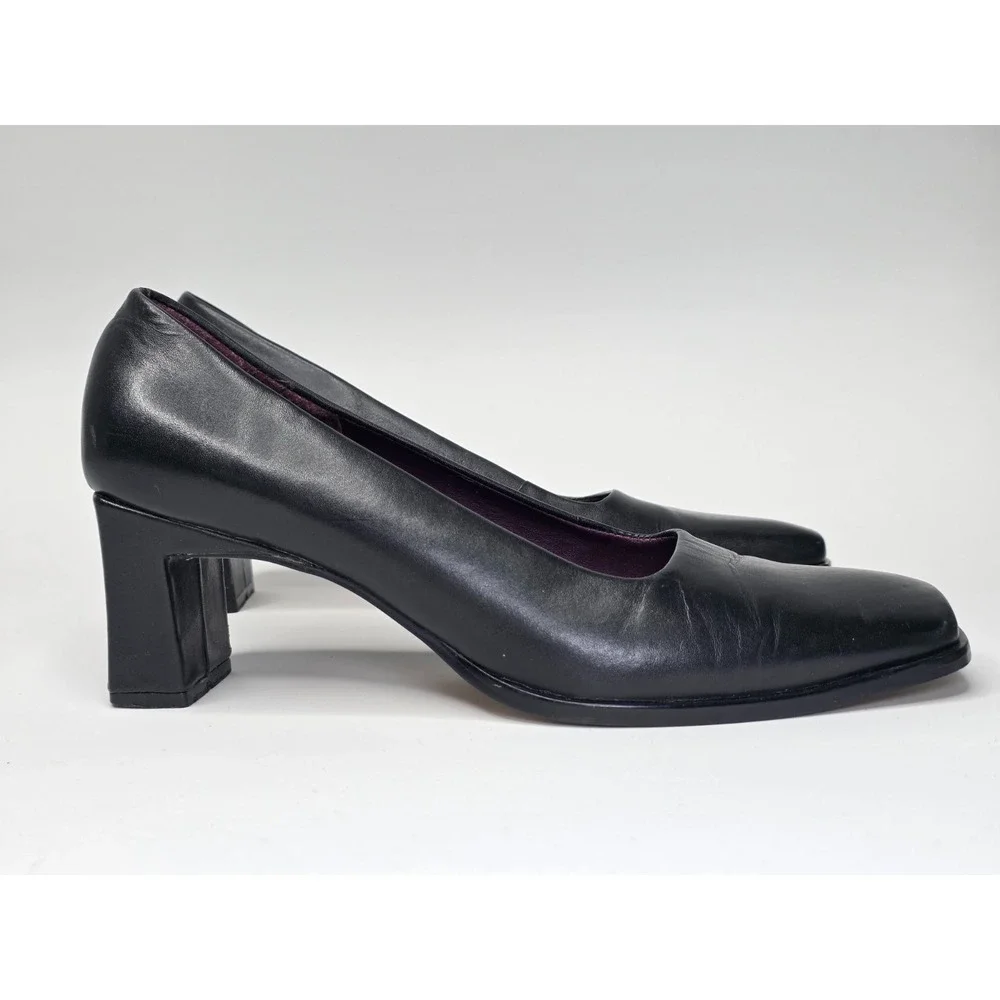 Glacee‎ Women's Heels Size 8 M Black Leather Slip On Shoes Vintage